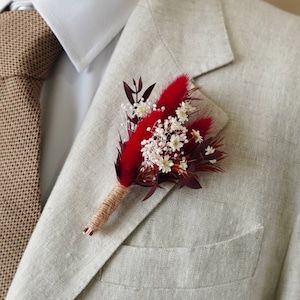 Burgundy Groom&#39;s Boutonniere,Burgundy Wedding Boutonniere,Burgundy Wedding Dried Flower Boutonniere,Boho Red Buttonhole,Groom Boutonniere