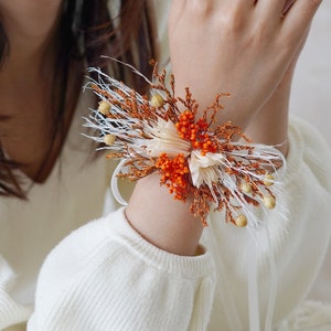 Wedding Corsages,Bride Bridesmaid Bracelet,Wedding Accessory,Dried Corsages,Ladies Corsages,Flower Bracelet,Wrist Corsages,Handmade Corsages