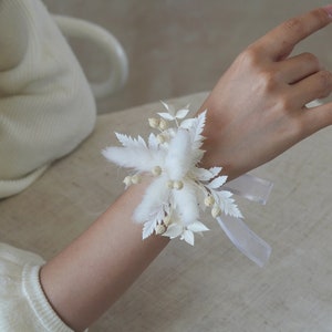 Wedding Flower Jewellery,White Bunnytails Corsages,Bride Bracelet,Wedding Accessory,Ladies Bracelet,Rose Bracelet,Handmade Corsages