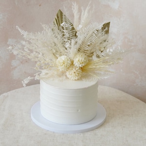 Palm leaves Cake Topper,Ivory Silk Flower Cake Topper,Floral Cake Topper,Party Decorations,DIY Cake Topper,Pampas Topper,Wedding Cake Topper