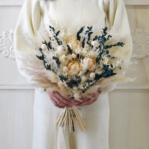 White/Green Wedding Bouquet,Wedding Bouquet,Bridal Bouquet,Bridesmaid Bouquet,Pampas Bouquet,Eucalyptus Bridal Bouquet,Eucalyptus Wedding