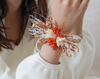 Wedding Corsages,Bride Bridesmaid Bracelet,Wedding Accessory,Dried Corsages,Ladies Corsages,Flower Bracelet,Wrist Corsages,Handmade Corsages