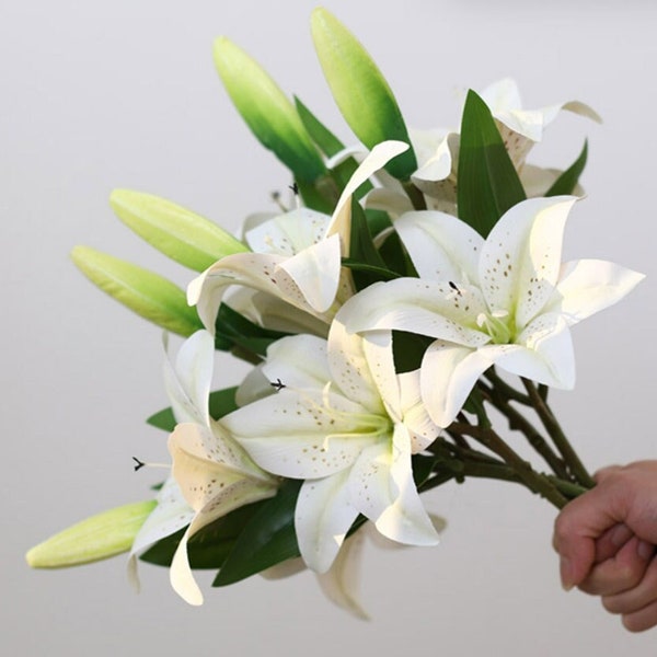 True Touch Lilys,Artificial Lilies,Lillies,DIY Centerpieces, Wedding Bridal Bouquets,Faux Flowers,Tiger Lily stems,Wedding Bouquet