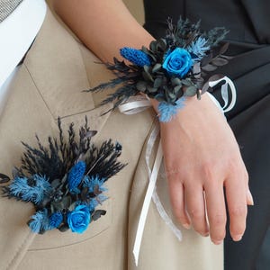 Black and Navy Blue Corsages,Gothic Wedding,Wedding Corsages,Wedding Accessories,Women Corsages,Handmade Flower Bracelets