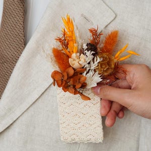 Terrakotta Taschen-Boutonniere,Herbst-Boutonniere,Bräutigam Boutonniere,Hochzeits-Accessoire,Trauzeugen Boutonniere,Hochzeit Boutonniere
