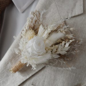 White Rose Dried Flower Boutonniere,Pampas Grass Boutonnière,Wedding Boutonnière,Boho Boutonniere,Party Boutonnière Wedding Flower