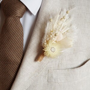 White Boutonniere,Cream Boho Boutonniere,Groom&Groomsmen Wedding Accessories,Pampas Grass Boutonnière,Wedding Boutonnière,Party Boutonnière