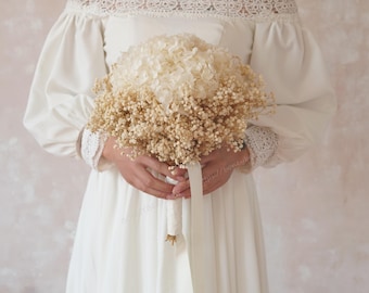 Baby Breath Bouquet,White Hydrangea Bouquet,White Wedding Bouquet,Boho Bouquet,Bridal Bouquet,Pampas Grass Bouquet, Wedding Bouquet