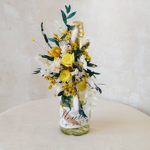Floral Arrangement for Wine Bottle,Wine Bottle Bouquet,Floral Bottle Bouquet,Gift Idea,Wine Lover Gift,Wine Centerpiece,Wedding Centerpiece