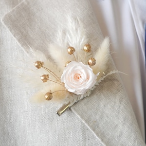 Dried flower suit lapel,light pink Boutonniere,wedding Boutonniere,groom Boutonniere,groom accessories,handmade Boutonniere,men buttonholes