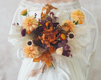 秋のオレンジのウェディングブーケ、オレンジの花嫁ブーケ、シルク