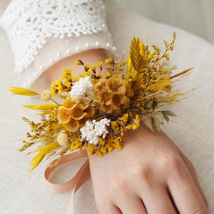 Yellow Wedding Corsage,Yellow Women Corsage,Bridal Corsage,Boho Wedding Corsage,Yellow Wedding Corsage,Girls Corsage