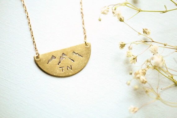 Custom chain deals pendant maker