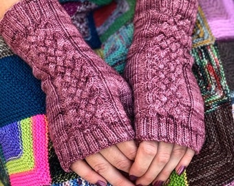 Spread the Love PDF Knitting Pattern by Crazy Sock Lady Designs