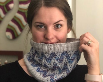 Slip Away Cowl by Crazy Sock Lady Designs, PDF Pattern, Knitting Pattern