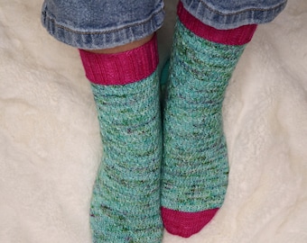 Find The Joy Socks - PDF Pattern - Knitting