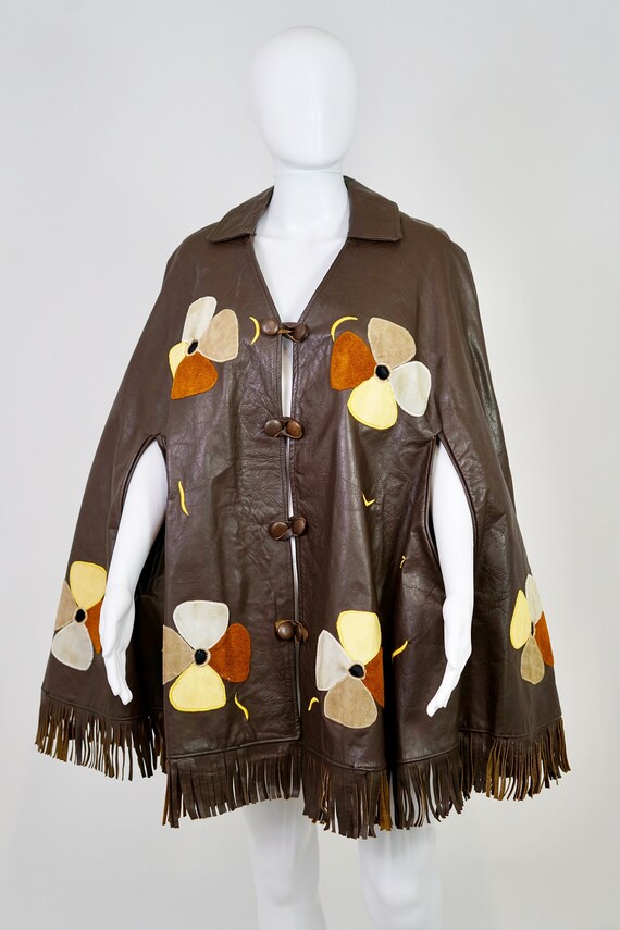 Vintage 1960s Flower Child Leather Cape w/ Fringe… - image 2