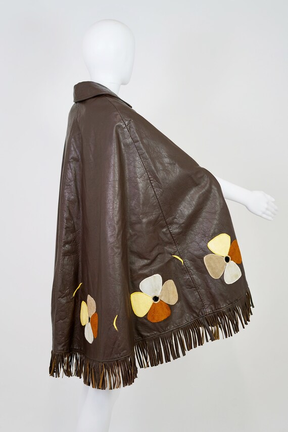 Vintage 1960s Flower Child Leather Cape w/ Fringe… - image 6