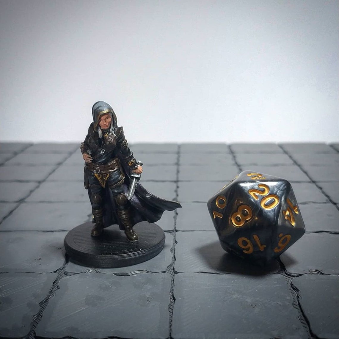 Human Rogue miniature swashbuckler Dungeons and dragons DnD Etsy