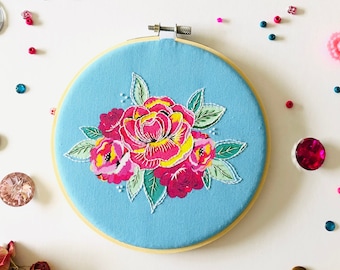 Beginner Embroidery Kit, needlecraft kit, embroidery pattern, embroidery kit, modern embroidery kit, wall art, embroidery hoop, sewing kit