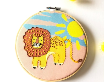 Happy Lion Embroidery Kit, needlecraft kit, embroidery pattern, beginners needlecraft kit, modern embroidery kit, hoop art, embroidery kit