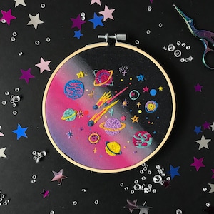 Shooting Stars Embroidery Kit, needlecraft pattern, embroidery pattern, beginners needlecraft, modern embroidery, hoop art, embroidery art