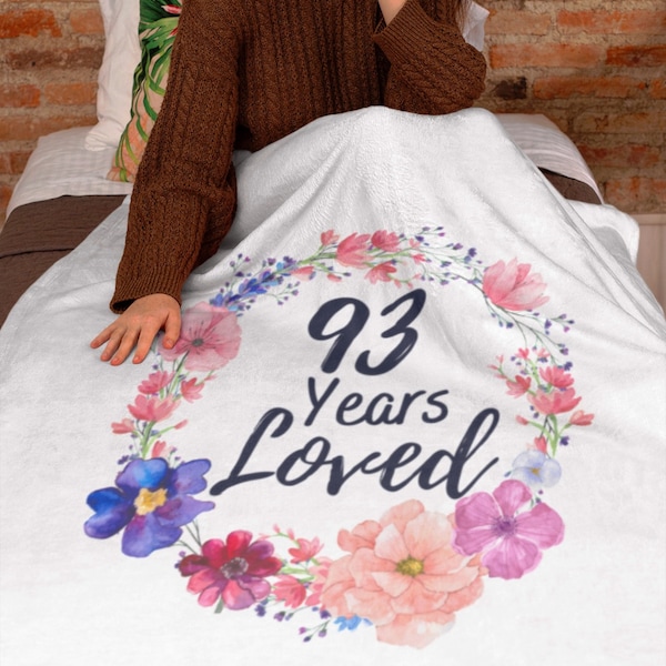 Gifts for a 93 Year Old Woman - 60+ Gift Ideas for 2024
