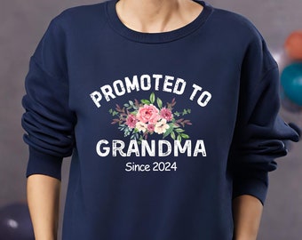 Grandma Sweatshirt, Promoted to Grandma Gift, New Grandma Sweatshirt, Pregnancy Reveal Gift, Grandma Established 2024 Mothers Day Gift