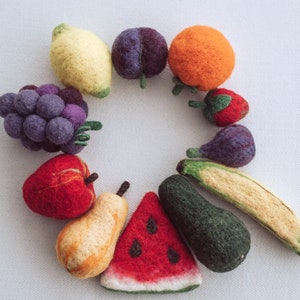 Play Fruits Set-100% Wool image 5