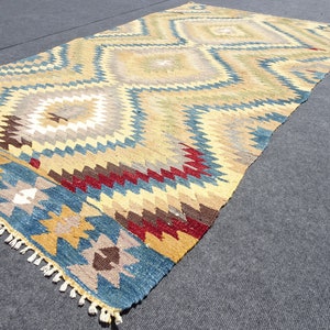 Vintage Turkish Kilim Rug: Beige Blue Oushak, Handmade Wool & Cotton (4.7x8.2 ft, 143X251cm)