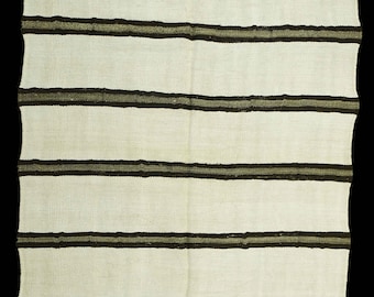 5x8 ft Handwoven Hemp Area Rug: Organic Turkish Kilim