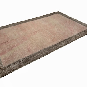 Salmon Pink Rug  5,7&#39;&#39;x8,11&#39;&#39; Feet 175x274 cm, Pink Oushak Rug, Turkish Rug, Oushak Carpet Rug, Vintage Rug, Anatolian Rug, Tribal Rug