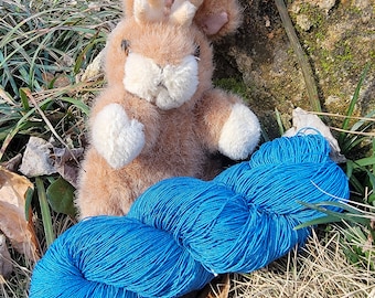 Quercus - Arctic Breeze - 100% Tussah Silk - 600m/100g - Lace Weight.