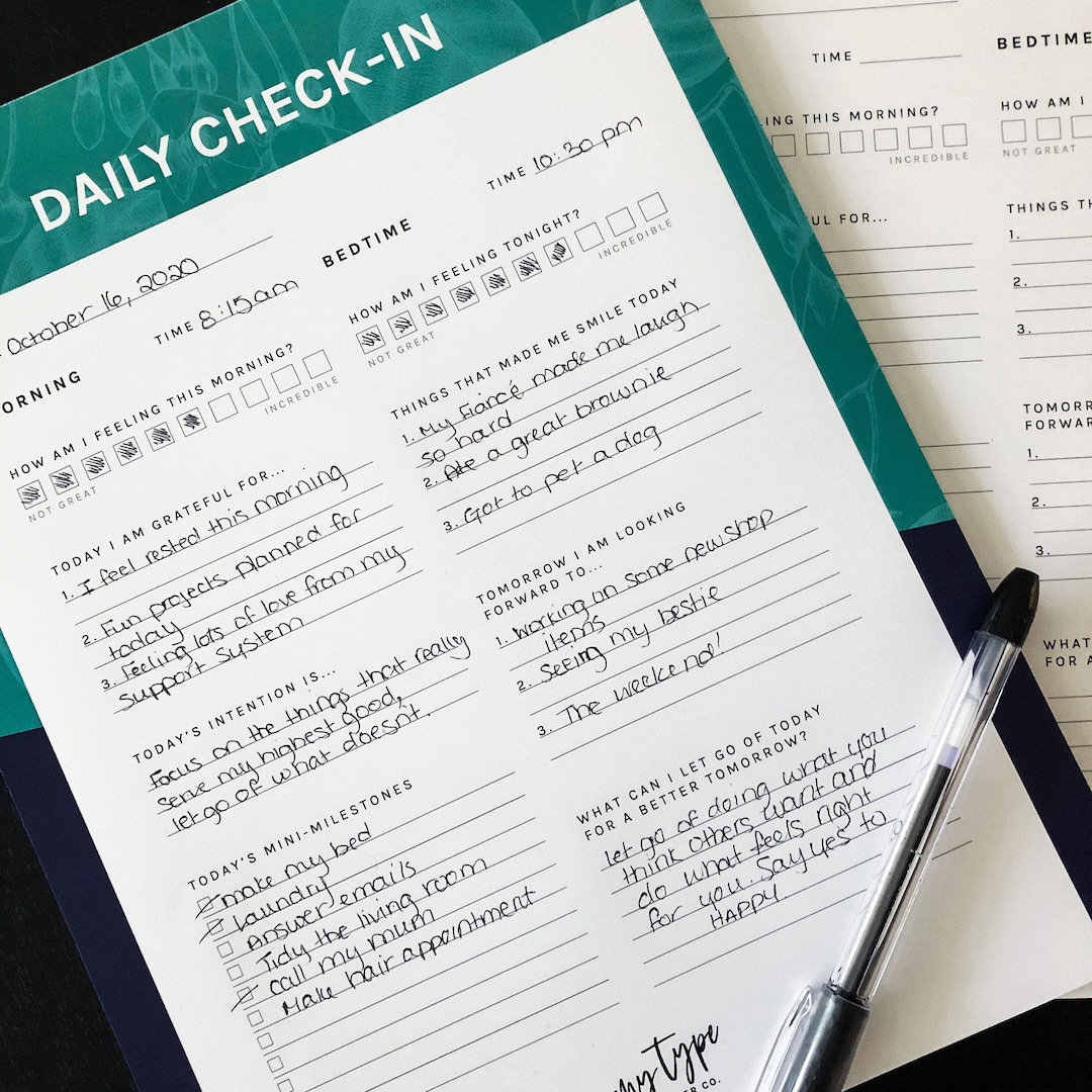 Gratitude and Positivity Journal Notepad | Daily Check-in Prompts - Etsy