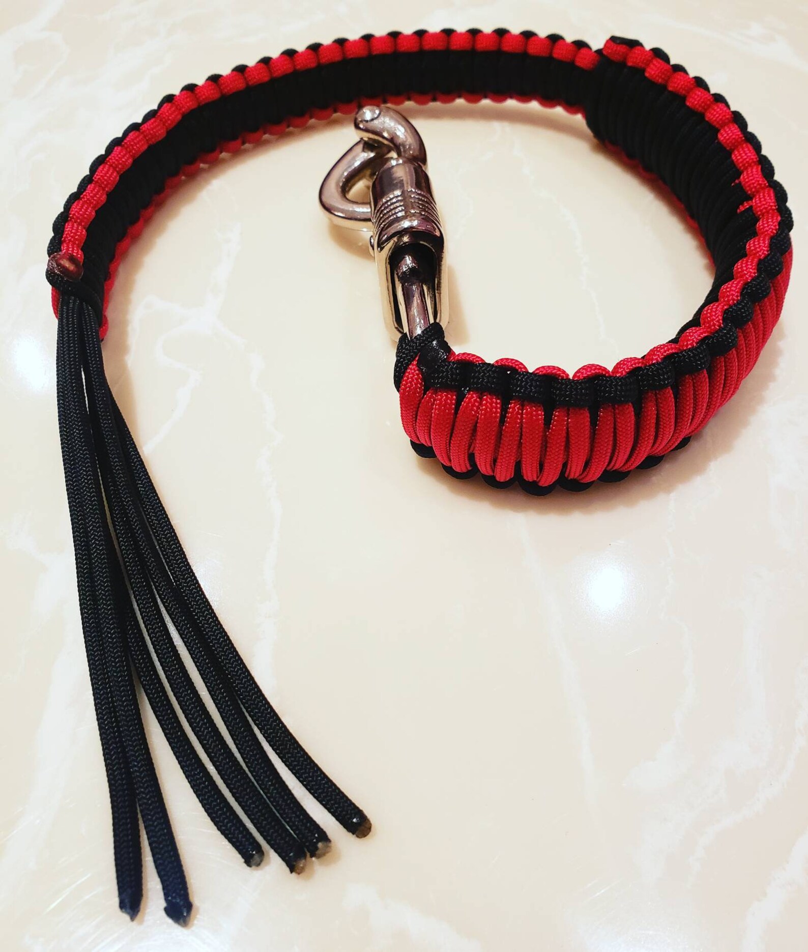 paracord biker whip