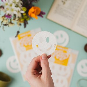Sorrisi di carta piantabili / Facce sorridenti / Riempitivi ecologici per sacchetti da festa / Forme di carta con semi