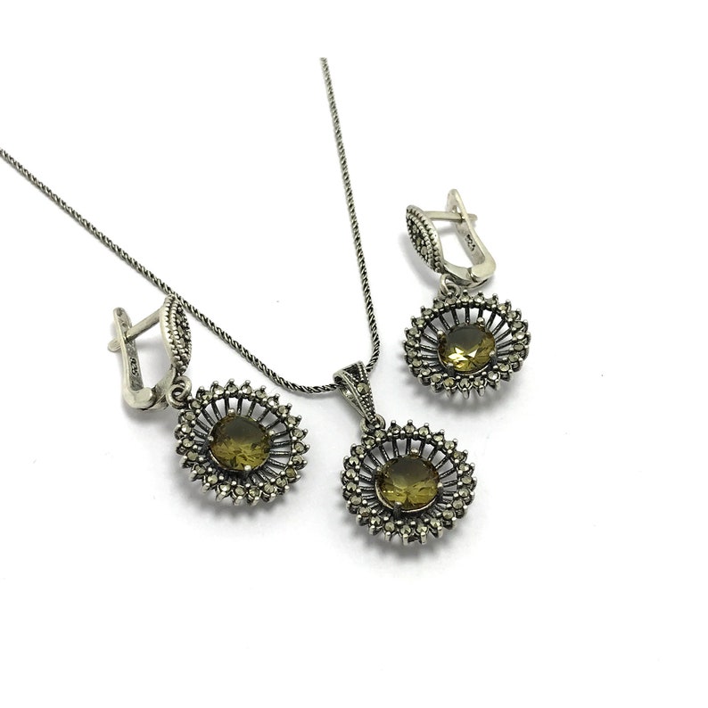 Authentic Binary Jewelry Set Made of Sterling Silver a Pair of Earrings Necklace Fine Silver Ethnic Jewelry With Zultanite Gemstone