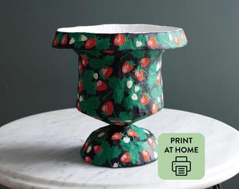 Mennecy Vase: Cardboard & Paper Mâché Template PDF