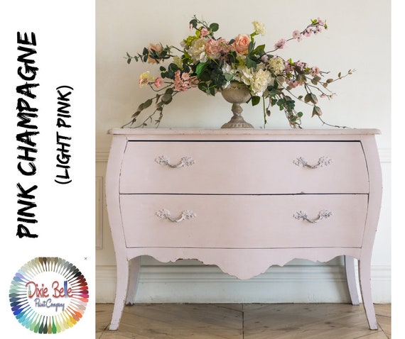Soft Pink Chalk Mineral Paint - Dixie Belle Paint Company