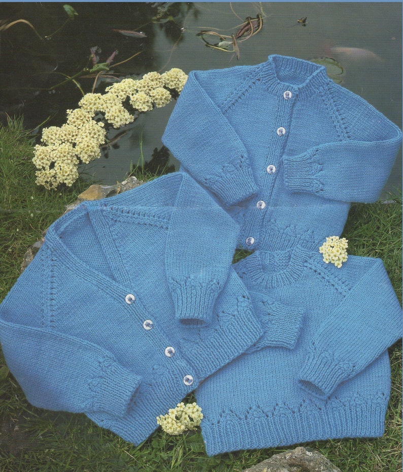 Baby knitting pattern, vintage, DK and 4 ply, size 16-22 inches Pdf instant download image 1