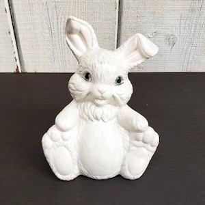 Vintage 8&quot; White Bunny Rabbit Ceramic Figurine Ornament