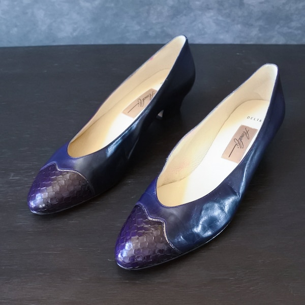 Vintage 80s Amalfi Made in Italy Genuine Snakeskin Leather Navy Heels Size 9 AA