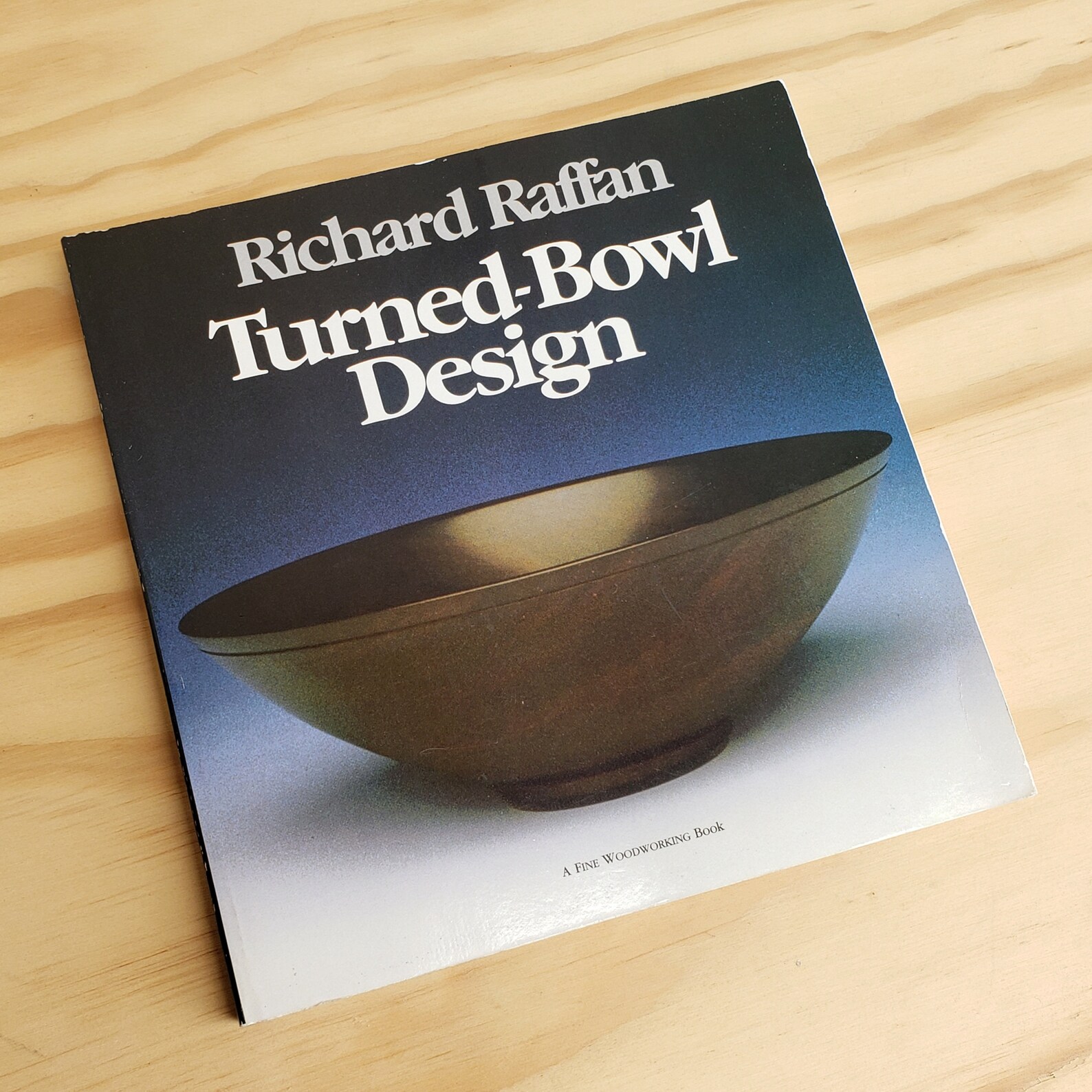 TurnedBowl Design di Richard Raffan 1987 Tradeback Woodturner Etsy