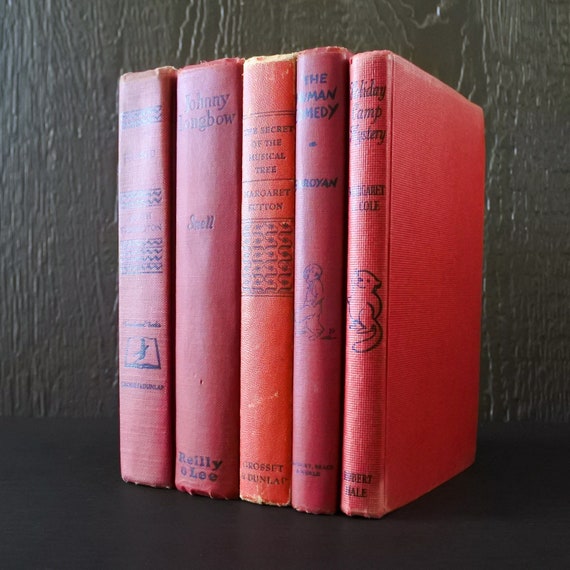 洋書　HARDCOVER COLLECTION インテリア 魔法の本のようなブックボックス 
