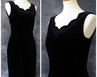 Vintage 90s Laura Ashley Black Velvet Dress Size US 8 UK 12