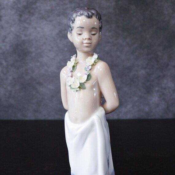 Rare Vintage Lladro Spain Polynesian Boy 6190 Porcelain Figurine