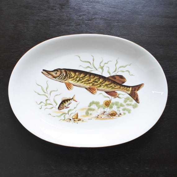 深川製磁 染付菊絵 魚型皿