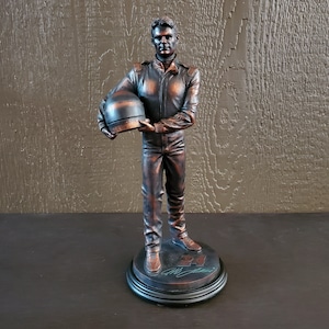 Figura de Nascar &#39;Campeón&#39; de Jeff Gordon de edición limitada, estatua coleccionable de carreras de autos