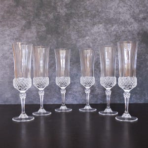 Vintage French Crystal Cristal D&#39;Arques France Champagne Flutes Wine Glass Set