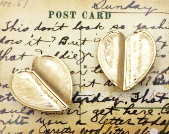 Vintage Large Clip On Gold Tone Heart Earrings Etched Metal Retro Romance Love Gift Jewelry